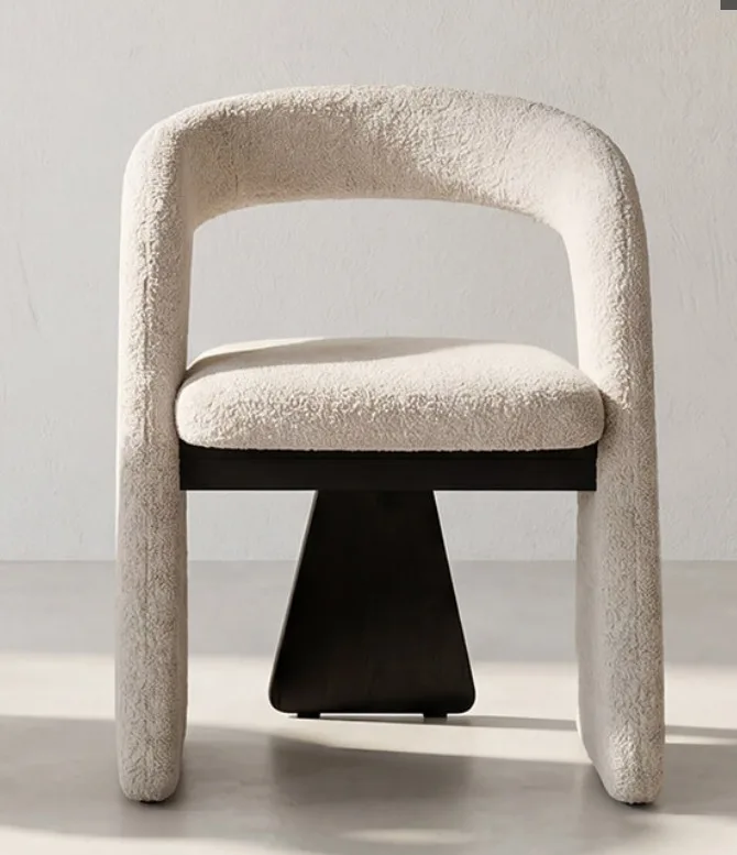 S22 Chair — view 1